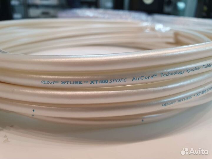 Акустический кабель QED