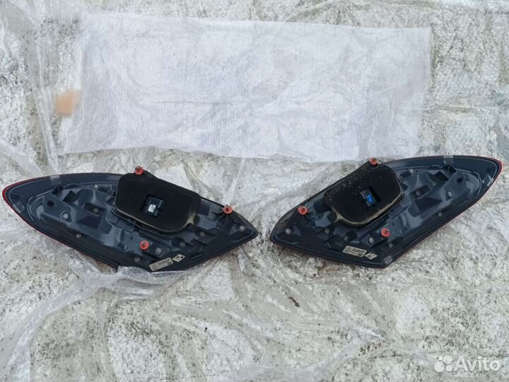 Задние фонари