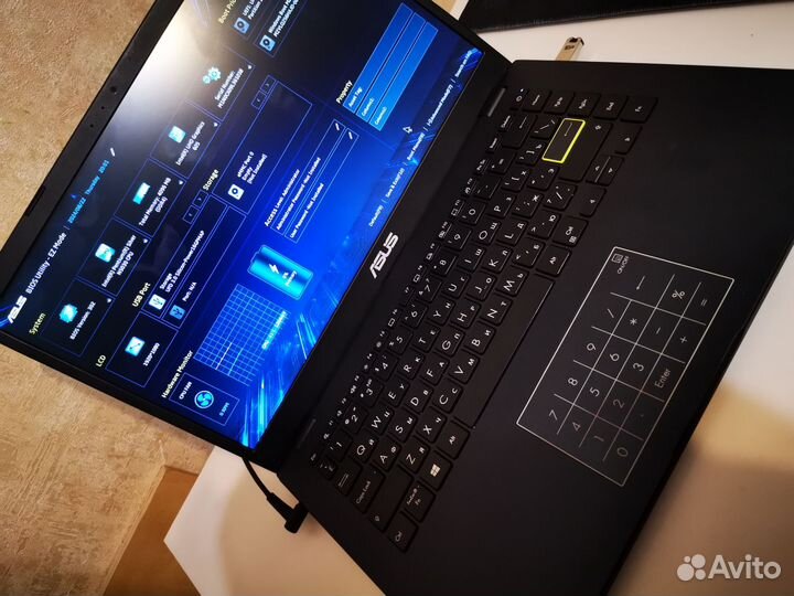 Ноутбук asus r429ma