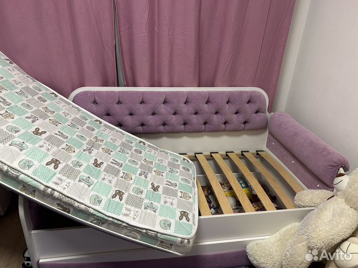 Кровать детская с выдвижеым ящиком