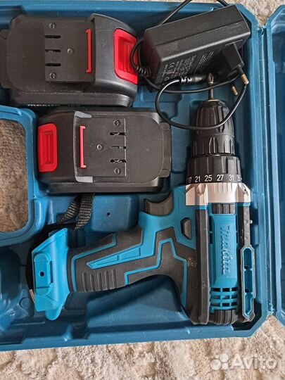 Дрель шуруповерт makita