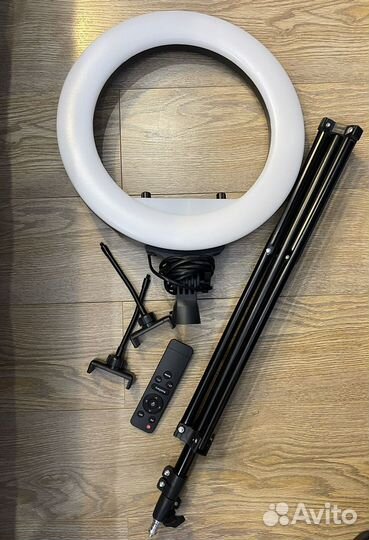 Кольцевая лампа со штативом 36 см