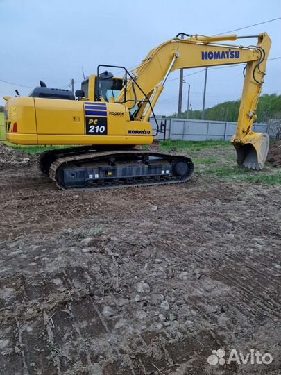 Услуги гусеничного экскаватора