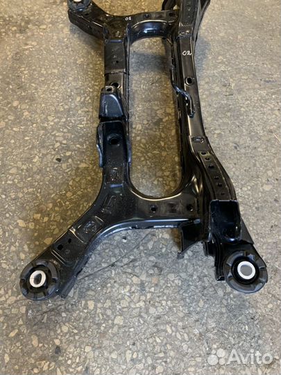Toyota Camry V70 подрамник задний