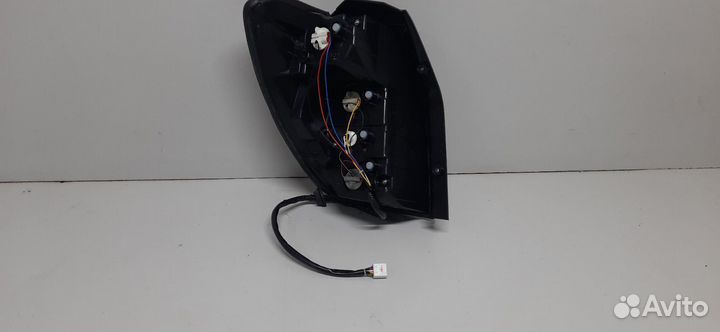 Фонарь задний правый Chevrolet Captiva C100 2006-2