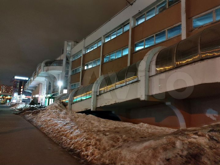 Машиноместо, 16 м²