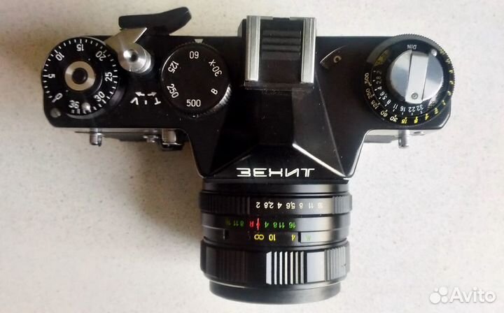 Фотоаппарат Зенит - 11,объектив Helios-44M-4