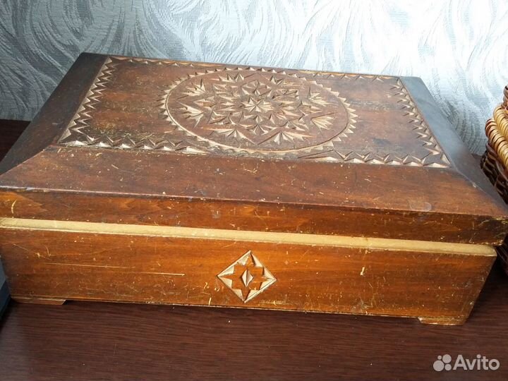 Винтаж СССР шкатулки дерево с ручной резьбой,плете