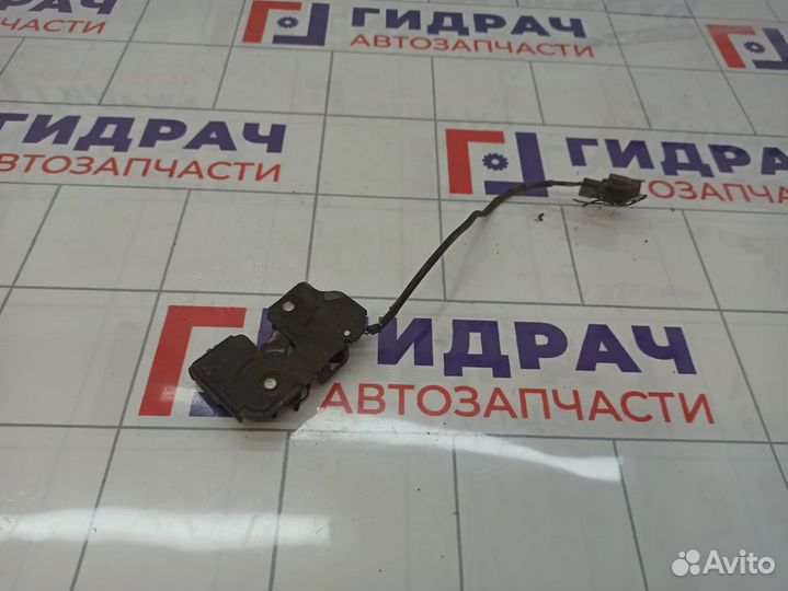 Замок капота правый Infiniti G35 (V36) 65601-JK60A