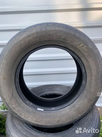 Bridgestone Dueler H/T 245/65 R17