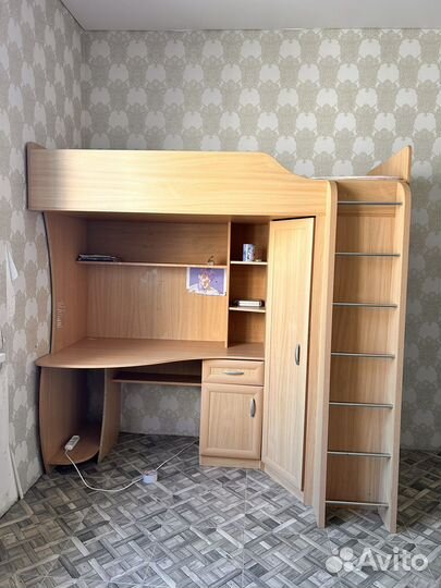 Двухъярусные кровати