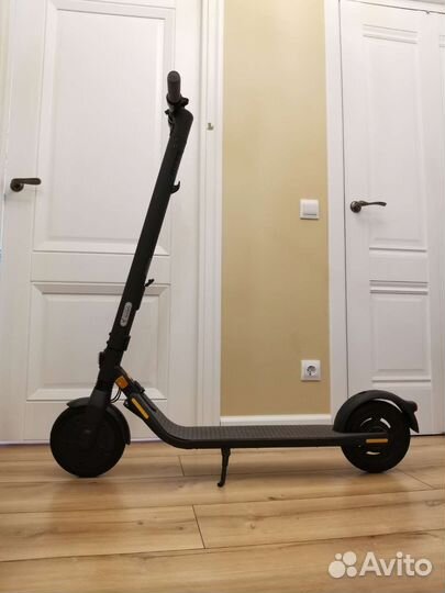 Электросамокат Ninebot E25