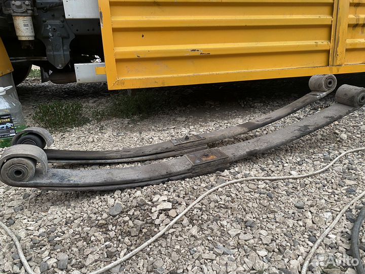 Рессора на freightliner полтарашка
