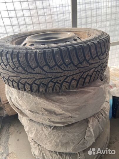 Nokian Tyres Hakkapeliitta 5 185/60 R15