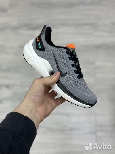 Кроссовки Nike Zoom женские серые оранжевые