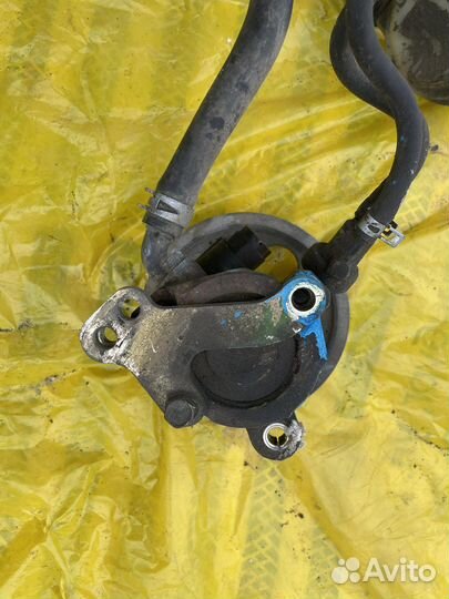 Насос гура toyota таун айс ноах SR40 SR50 3SFE