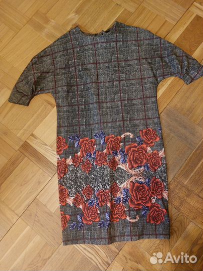 Платье женское