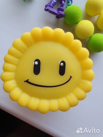 Растения против зомби игрушки