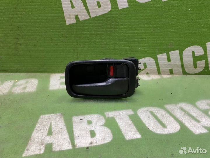 Ручка двери внутренняя задняя правая Mitsubishi