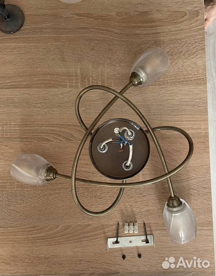 Люстра потолочная бу