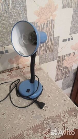 Настольная лампа 60W