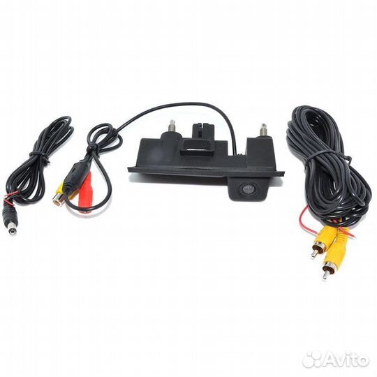 Камера заднего вида Audi/VW/Passat/Tiguan/Golf/Tou