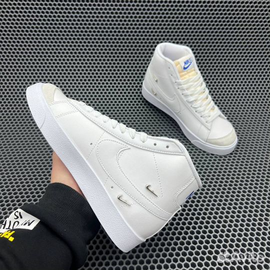 Кроссовки Nike Blazer Mid 77 Vintage White