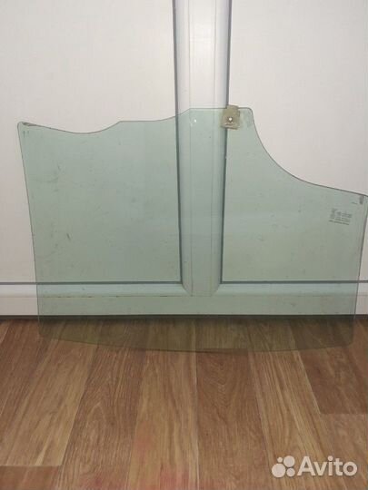 Продам стекло заднее левое пассажирское на мазду 3