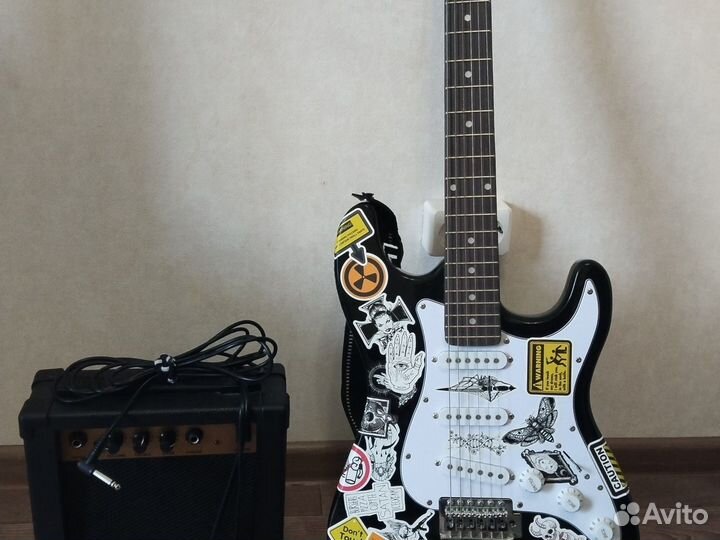 Электрогитара с комбиком