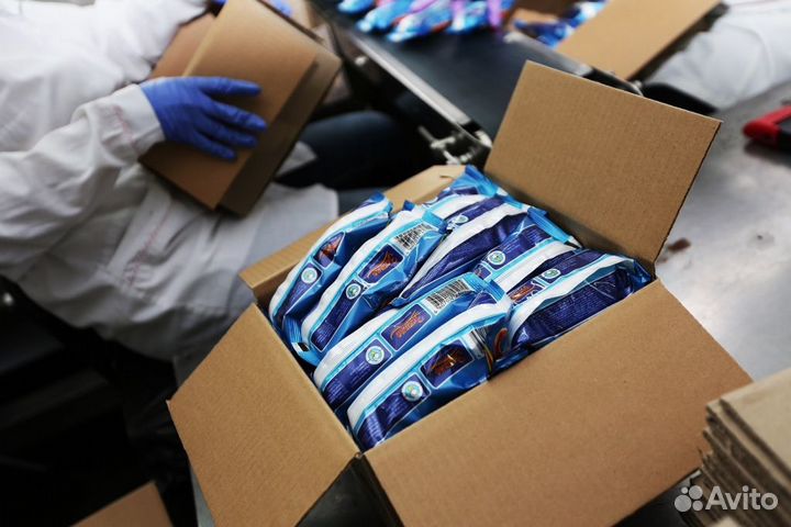 Упаковка мороженого на вахте в Энгельсе