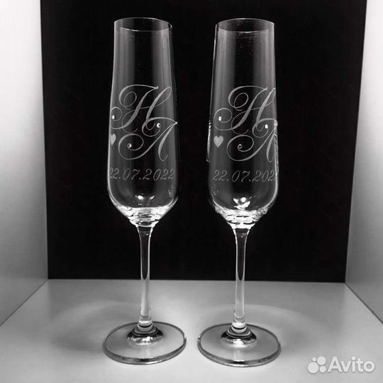 Гравировка на свадебных бокалах