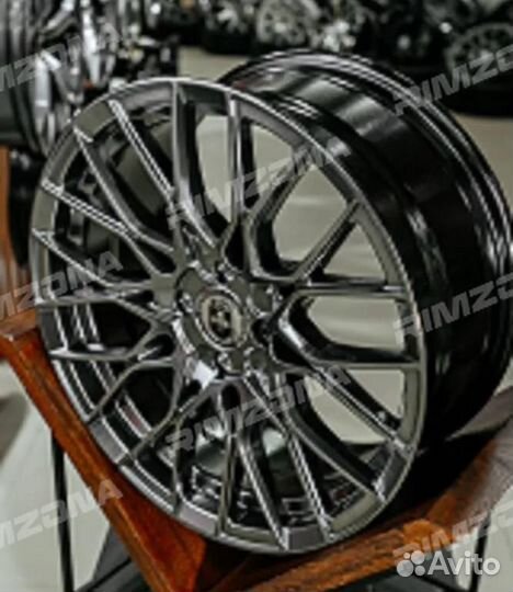 Литой диск HRE R17 5x114.3. Большой выбор