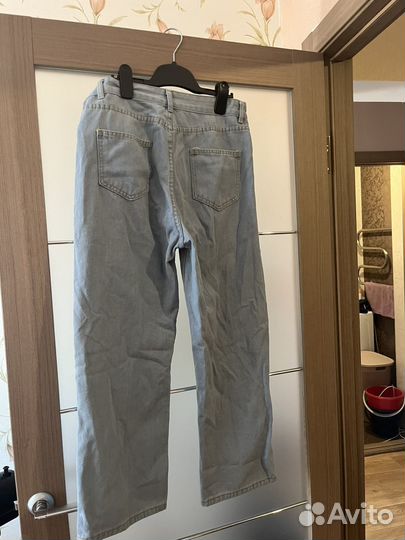 Джинсы новые