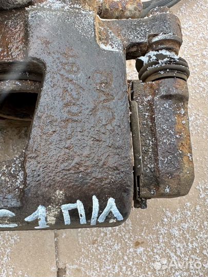 Суппорт передний левый Chevrolet Lanos