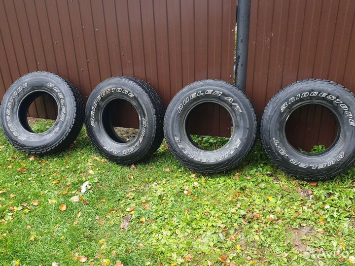 Bridgestone Dueler A/T 235/85 R16 114R