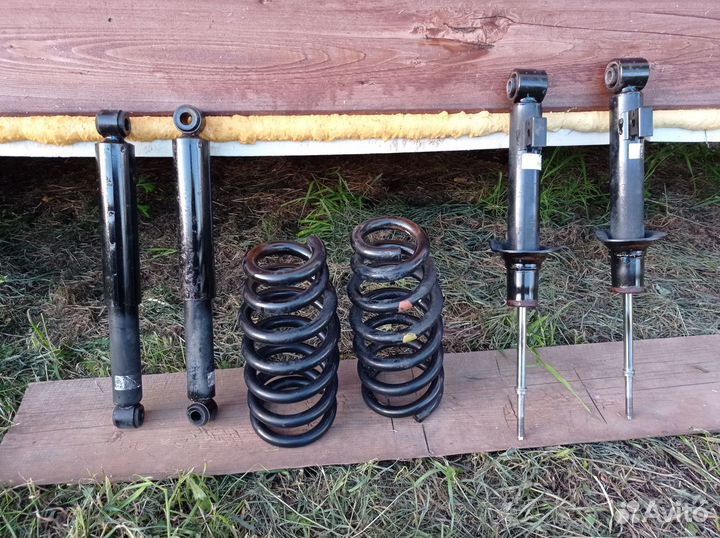 Запчасти Mitsubishi l200