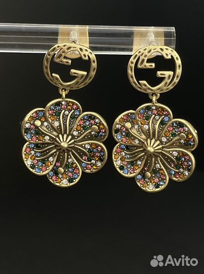 Роскошные серьги с цветами в винтажном стиле