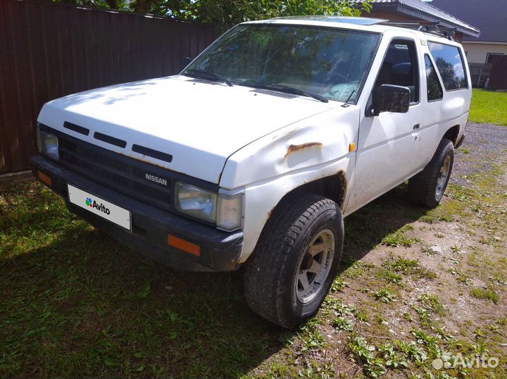 Nissan Terrano 2.4 МТ, 1990, 500 000 км