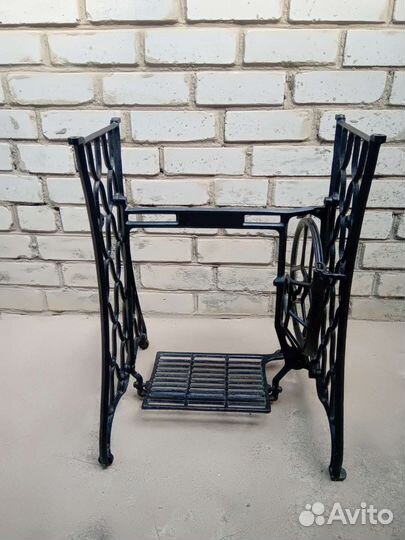 Станина от швейной машинки