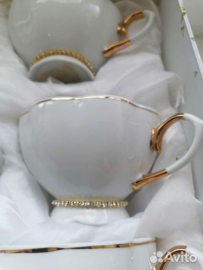 Чайный сервиз со стразами новый