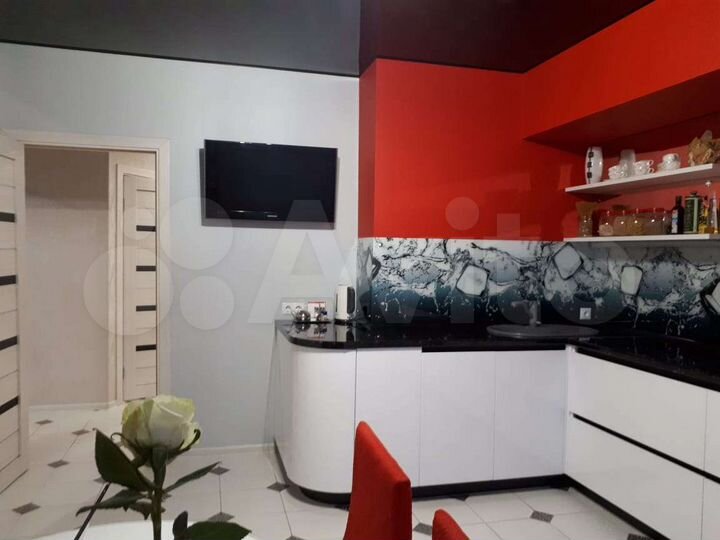 3-к. квартира, 79,8 м², 17/18 эт.