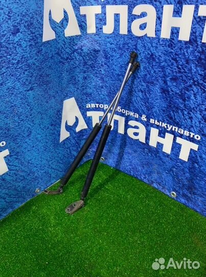 Амортизатор крышки багажника Mazda 6 GH L813 2010