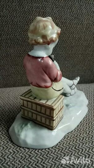 Статуэтка фарфоровая Германия