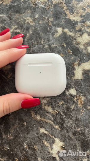 Беспроводные наушники Apple AirPods 3-го поколения