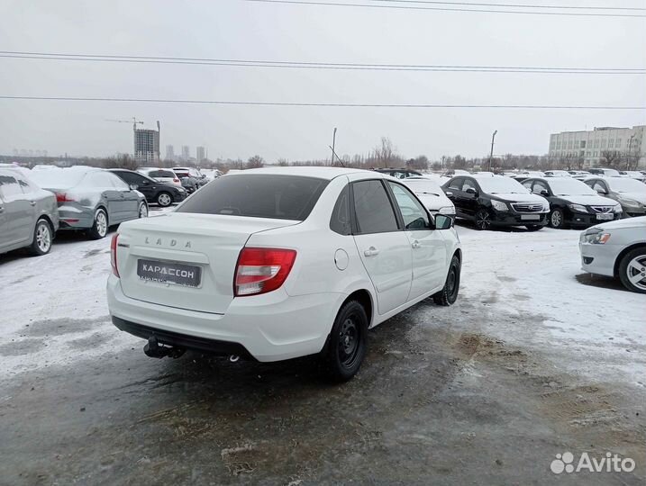 LADA Granta 1.6 МТ, 2020, 50 000 км