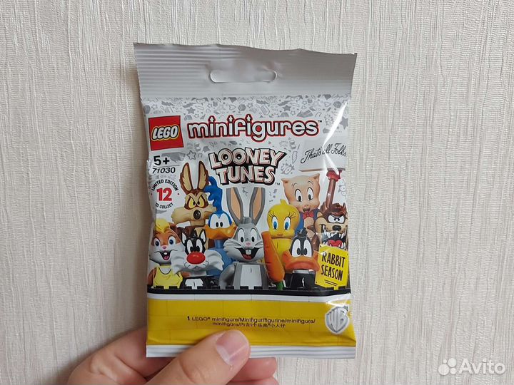 Конструктор lego Minifigures 1 Минифигурка 71027