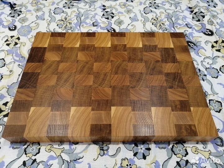 Торцевая разделочная доска массив дуба