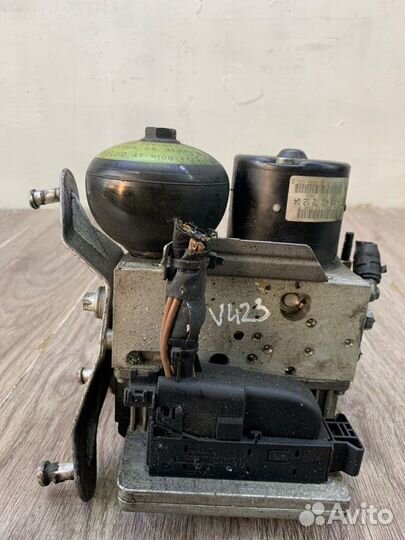 Блок abs Mercedes E-Class W211 2005