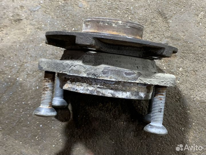 Ступица передняя Audi A7 4G