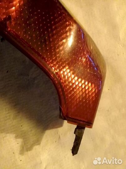 Фонарь (стоп сигнал) задний правый 220-63780 правы